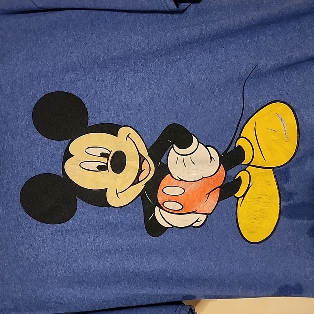 Disney Mickey Mouse t shirt